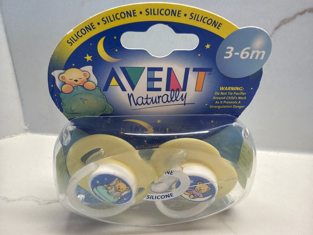 NEW Avent Silicone Glow in the Dark Pacifier Set of 2